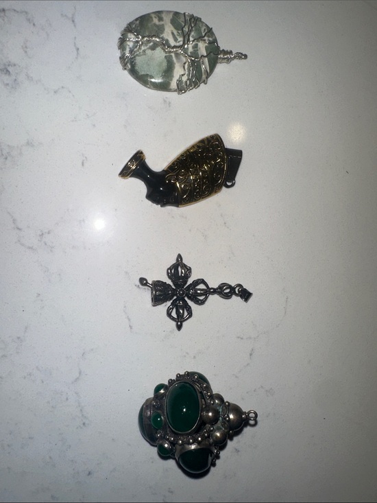 Jewelry - Vintage Green Stone and Mixed Metal Pendant Lot